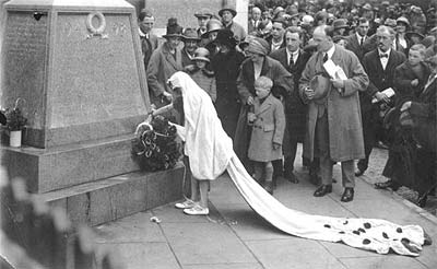 Laying a Wreath