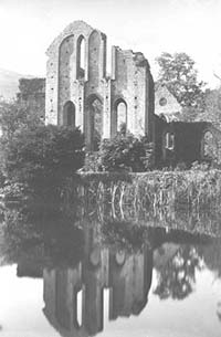 Valle Crucis Abbey 